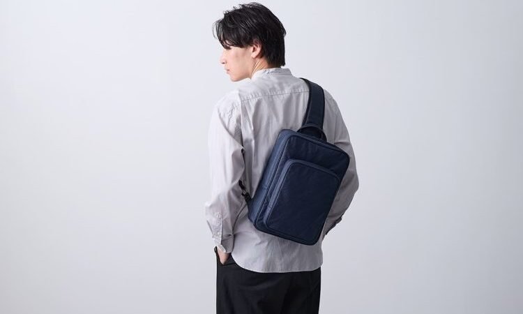 가벼움과 강인함을 결합합니다! “거친 라이트 슬링 백”가방 매일 사용하고 싶은 가방