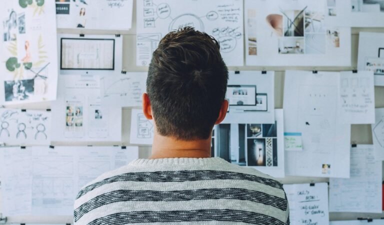 How to Scale a Business Like a Pro: Systems, Strategies, and Secrets